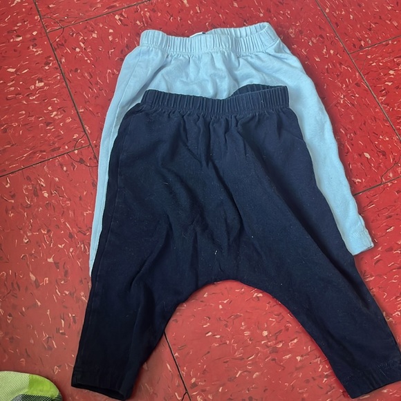 Lot of 0-3 month clothes - Picture 2 of 14